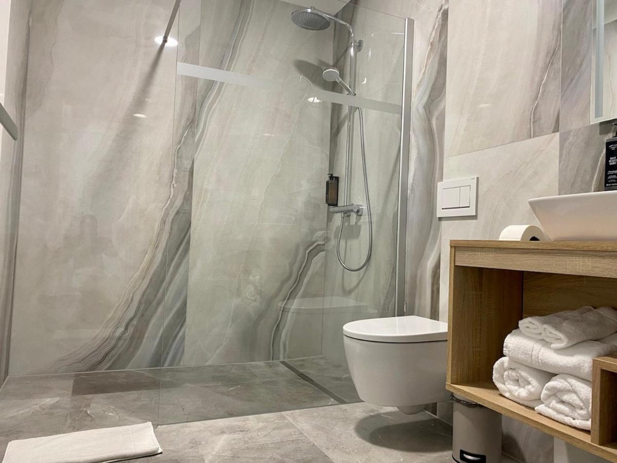 Hotel Am Waldkasino Ерфурт Екстер'єр фото