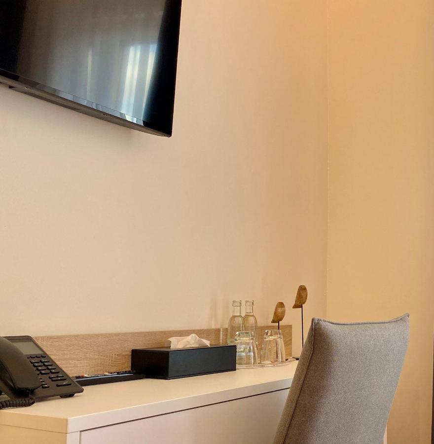 Hotel Am Waldkasino Ерфурт Екстер'єр фото