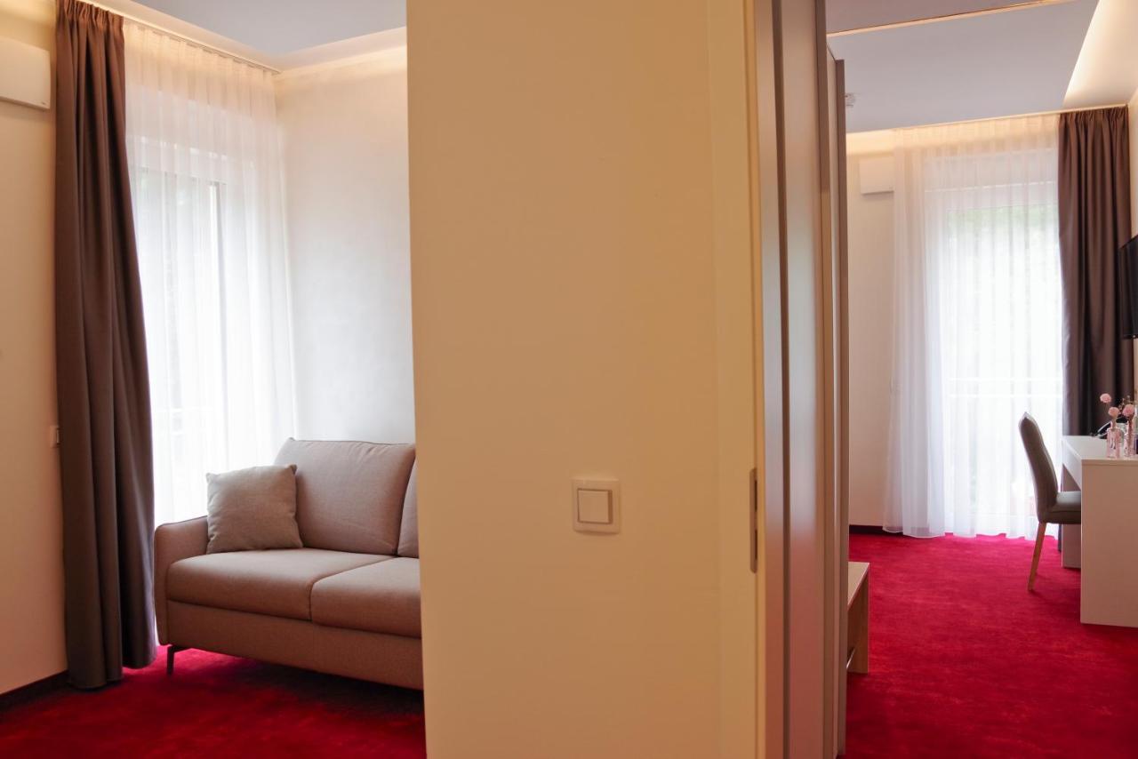 Hotel Am Waldkasino Ерфурт Екстер'єр фото