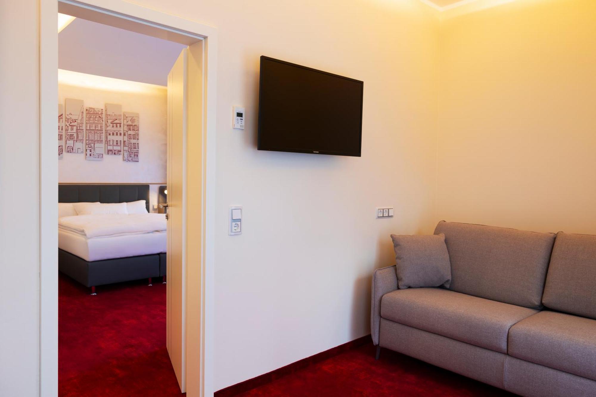 Hotel Am Waldkasino Ерфурт Екстер'єр фото