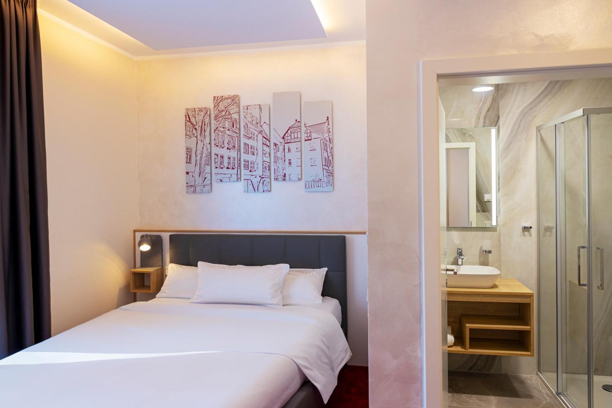 Hotel Am Waldkasino Ерфурт Екстер'єр фото