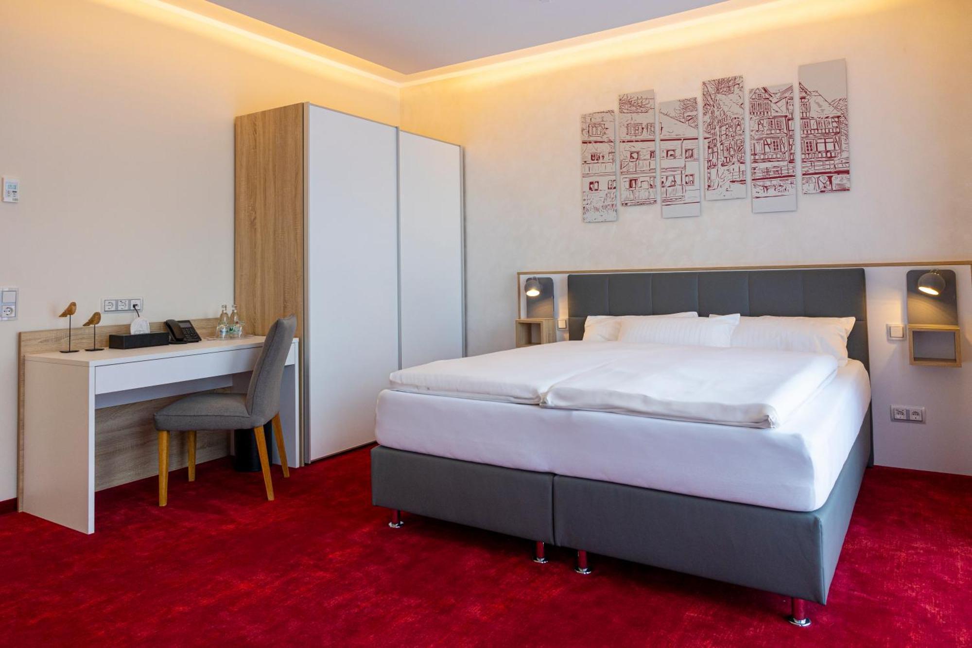 Hotel Am Waldkasino Ерфурт Екстер'єр фото